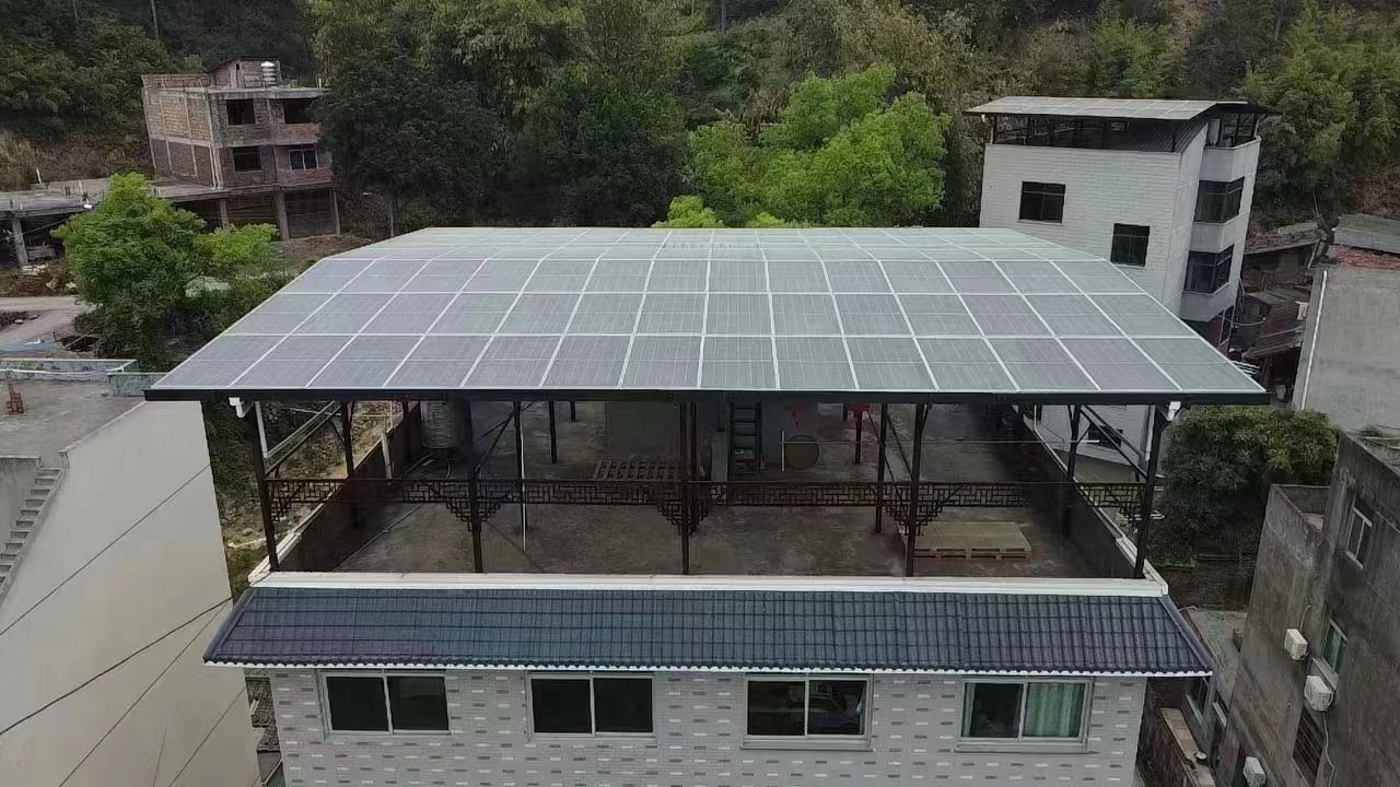 衡东15kw+10kwh自建别墅家庭光伏储能系统